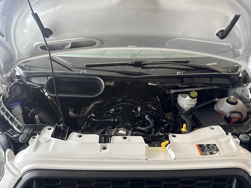 2022 Ford Transit 350 XL - Photo 29 - Arlington, TX 76011