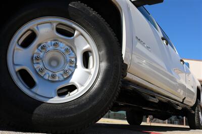 2017 Chevrolet Silverado 2500 Work Truck   - Photo 2 - Arlington, TX 76011