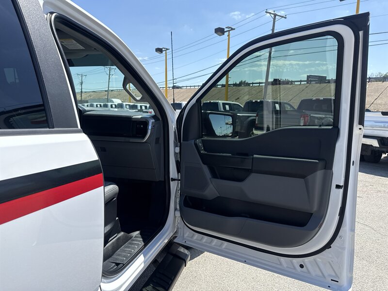 2021 Ford F-150 XL - Photo 17 - Arlington, TX 76011