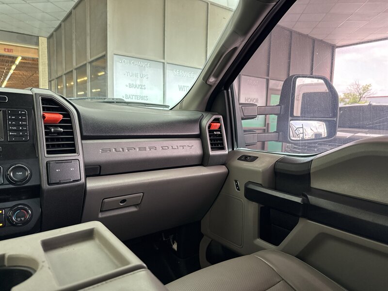 2017 Ford F-550 XL - Photo 24 - Arlington, TX 76011