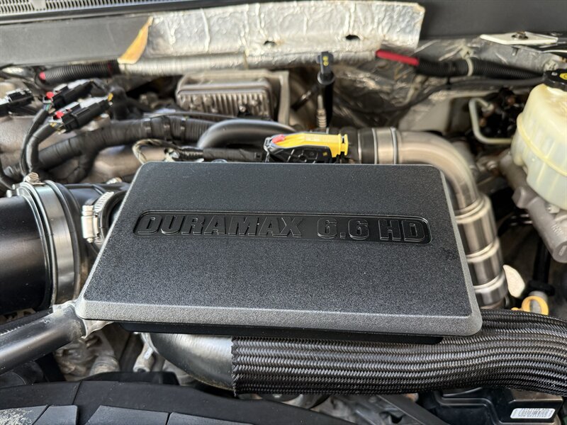 2017 Chevrolet Silverado 3500HD CC Work Truck - Photo 28 - Arlington, TX 76011