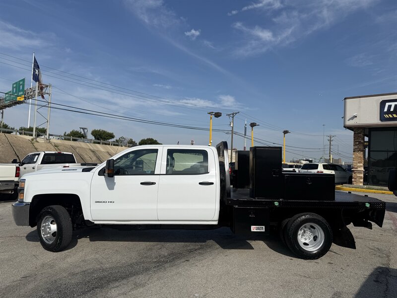 2017 Chevrolet Silverado 3500HD CC Work Truck - Photo 8 - Arlington, TX 76011