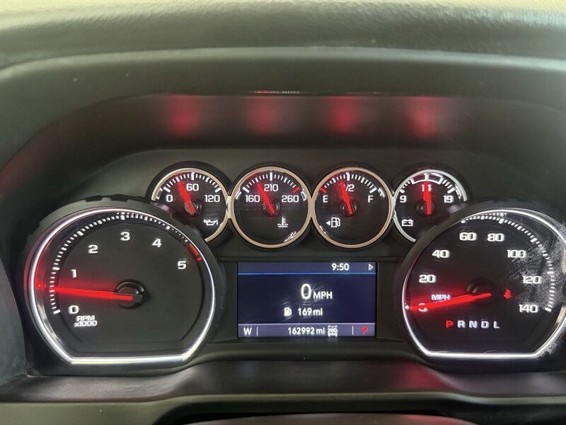 2022 Chevrolet Silverado 2500HD LT - Photo 22 - Arlington, TX 76011