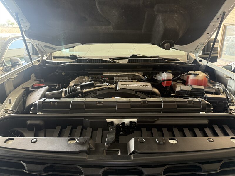 2022 Chevrolet Silverado 2500HD LT - Photo 29 - Arlington, TX 76011