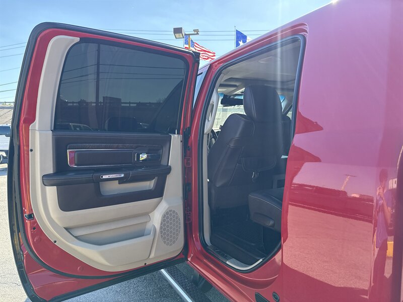 2017 RAM 2500 Laramie Limited - Photo 15 - Arlington, TX 76011