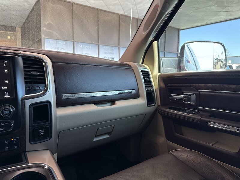 2017 RAM 2500 Laramie Limited - Photo 26 - Arlington, TX 76011
