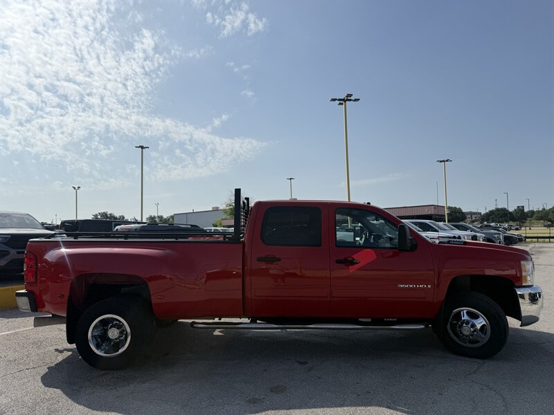 2008 Chevrolet Silverado 3500HD Work Truck - Photo 4 - Arlington, TX 76011