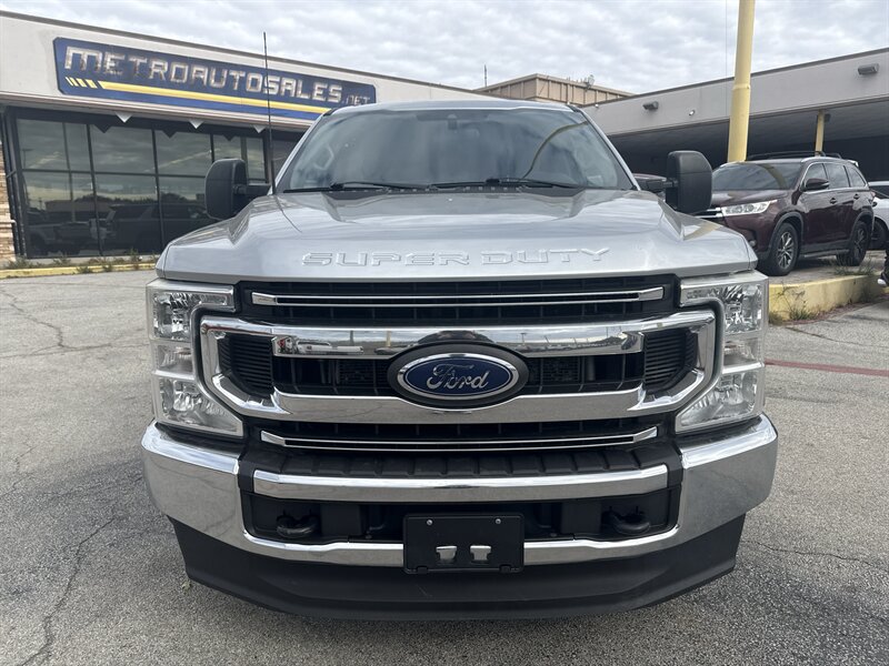 2021 Ford F-250 XLT - Photo 2 - Arlington, TX 76011