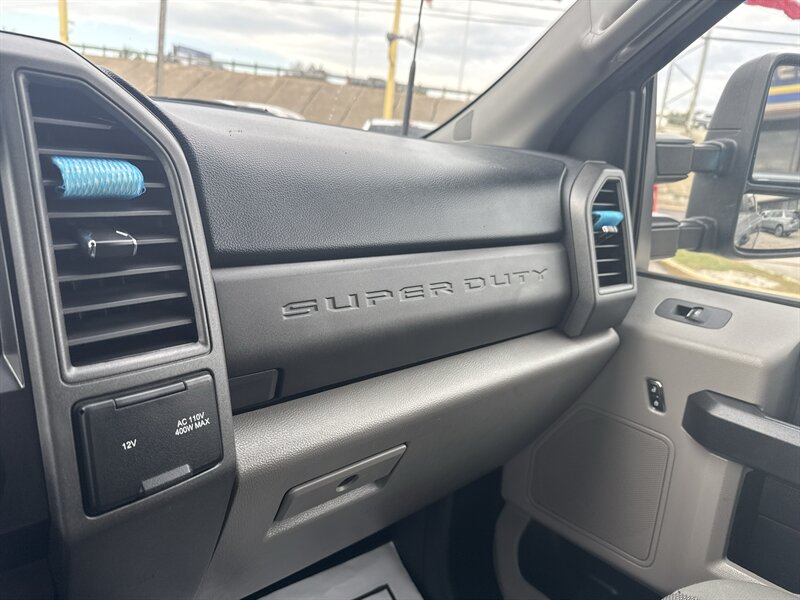 2021 Ford F-250 XLT - Photo 26 - Arlington, TX 76011