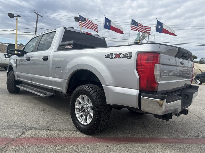 2021 Ford F-250 XLT - Photo 7 - Arlington, TX 76011