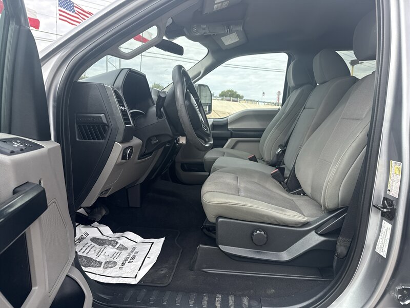 2021 Ford F-250 XLT - Photo 14 - Arlington, TX 76011