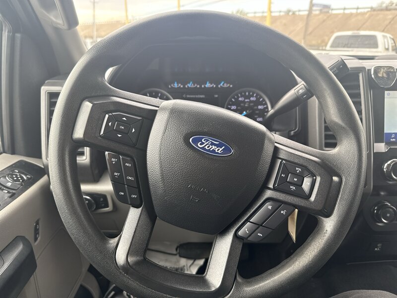 2021 Ford F-250 XLT - Photo 22 - Arlington, TX 76011