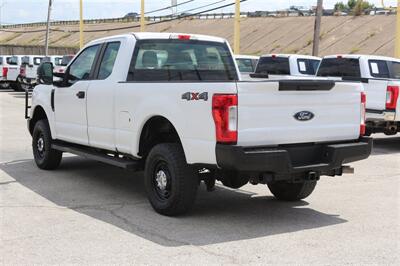 2017 Ford F-250 XL   - Photo 7 - Arlington, TX 76011