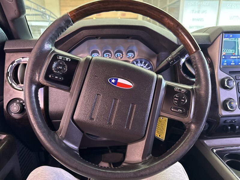 2015 Ford F-350 Platinum - Photo 21 - Arlington, TX 76011
