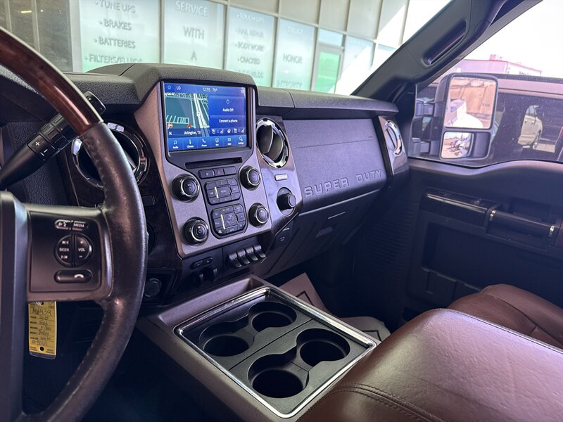 2015 Ford F-350 Platinum - Photo 25 - Arlington, TX 76011