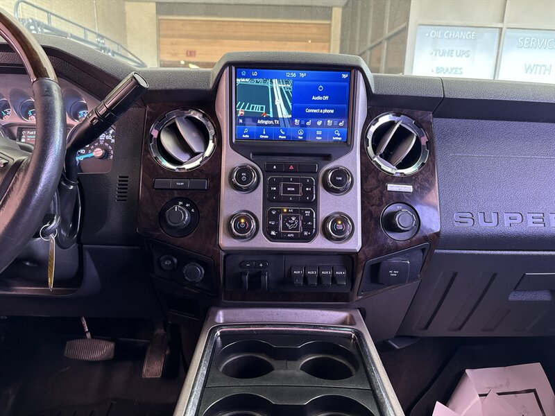 2015 Ford F-350 Platinum - Photo 23 - Arlington, TX 76011