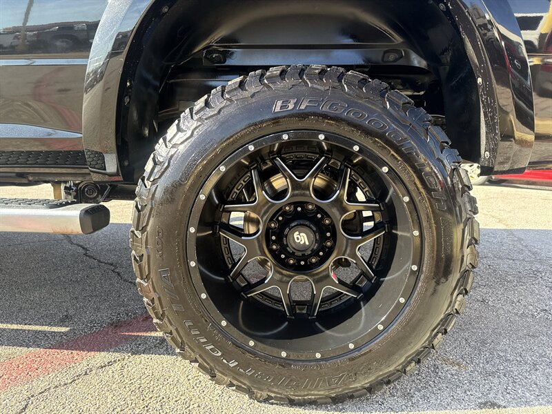 2016 RAM 2500 Laramie - Photo 10 - Arlington, TX 76011