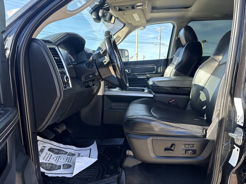 2016 RAM 2500 Laramie - Photo 13 - Arlington, TX 76011