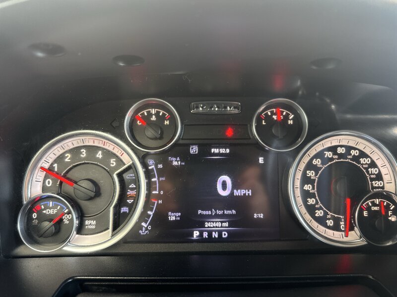 2016 RAM 2500 Laramie - Photo 22 - Arlington, TX 76011