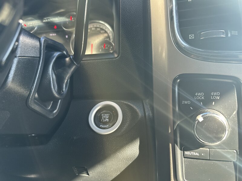 2016 RAM 2500 Laramie - Photo 23 - Arlington, TX 76011