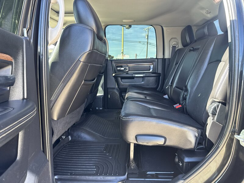 2016 RAM 2500 Laramie - Photo 15 - Arlington, TX 76011