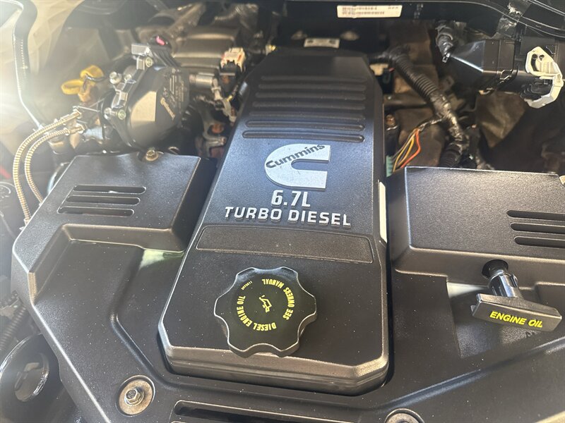 2016 RAM 2500 Laramie - Photo 31 - Arlington, TX 76011