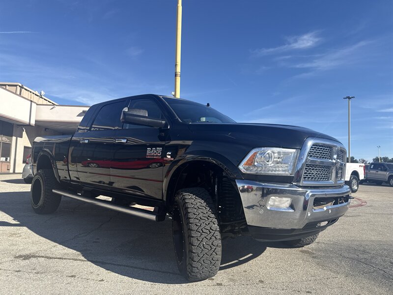 2016 RAM 2500 Laramie - Photo 3 - Arlington, TX 76011