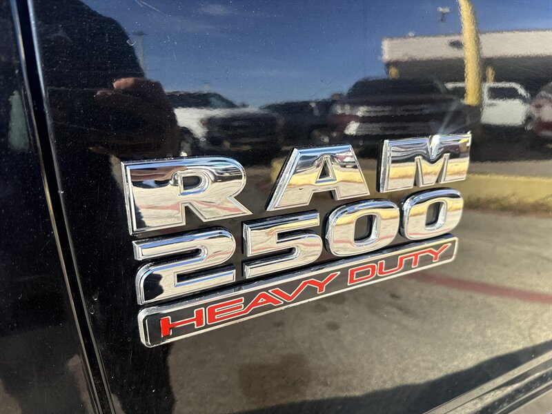 2016 RAM 2500 Laramie - Photo 11 - Arlington, TX 76011