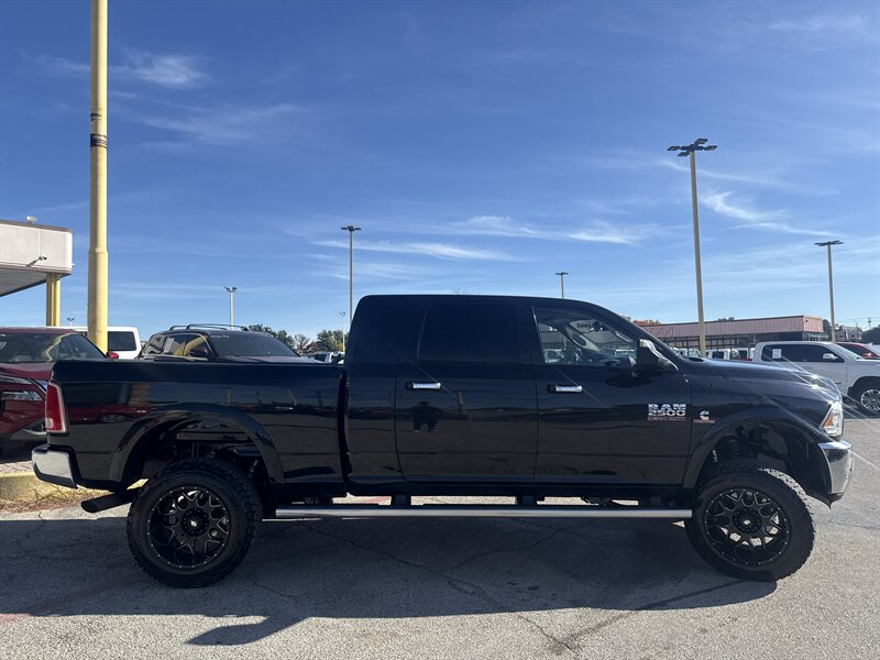 2016 RAM 2500 Laramie - Photo 4 - Arlington, TX 76011
