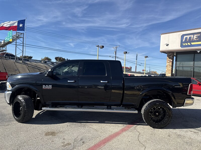 2016 RAM 2500 Laramie - Photo 8 - Arlington, TX 76011