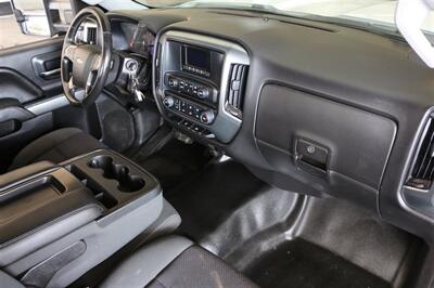 2015 Chevrolet Silverado 2500 LT   - Photo 29 - Arlington, TX 76011