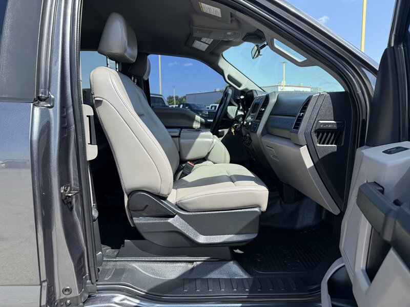 2020 Ford F-250 Super Duty XL - Photo 19 - Arlington, TX 76011
