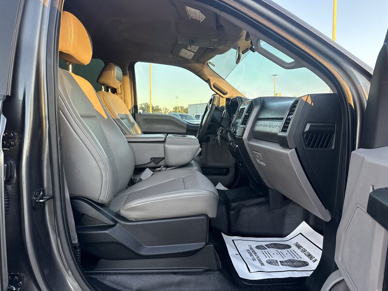 2019 Ford F-250 XL - Photo 18 - Arlington, TX 76011