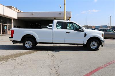 2018 Ford F-250 XL   - Photo 10 - Arlington, TX 76011