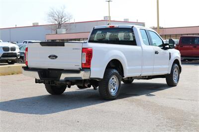 2018 Ford F-250 XL   - Photo 9 - Arlington, TX 76011