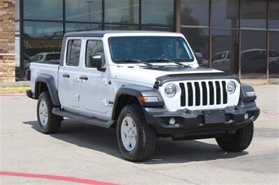 2020 Jeep Gladiator Sport   - Photo 11 - Arlington, TX 76011