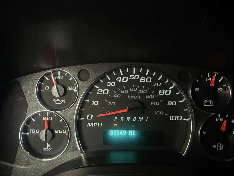 2021 Chevrolet Express 2500 - Photo 20 - Arlington, TX 76011
