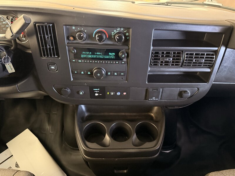 2021 Chevrolet Express 2500 - Photo 22 - Arlington, TX 76011