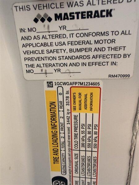 2021 Chevrolet Express 2500 - Photo 28 - Arlington, TX 76011
