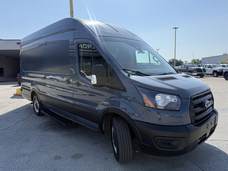 2020 Ford Transit 250 - Photo 3 - Arlington, TX 76011