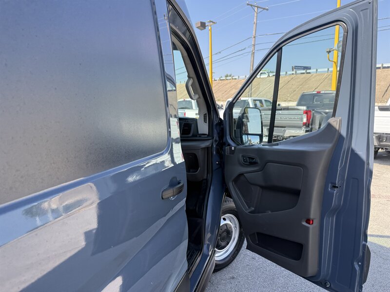 2020 Ford Transit 250 - Photo 13 - Arlington, TX 76011
