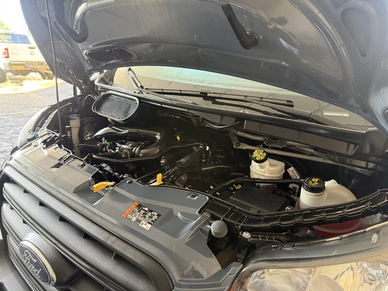 2020 Ford Transit 250 - Photo 26 - Arlington, TX 76011