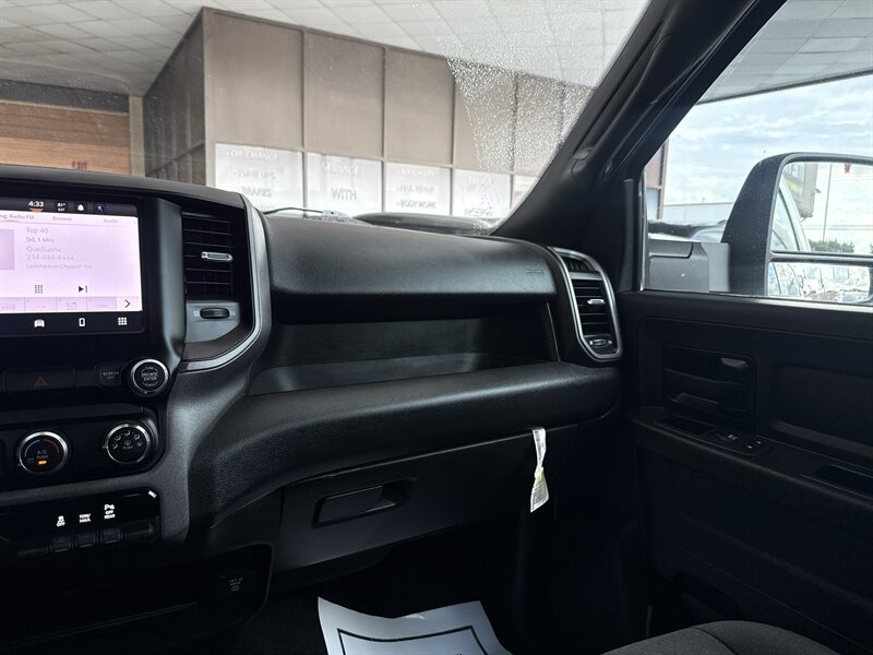 2023 RAM 2500 Tradesman - Photo 27 - Arlington, TX 76011
