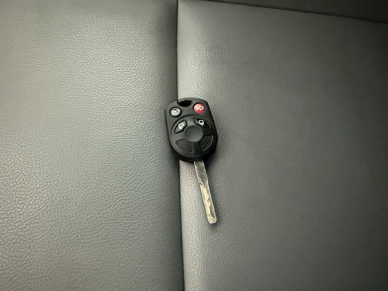2016 Ford Transit 250 - Photo 28 - Arlington, TX 76011
