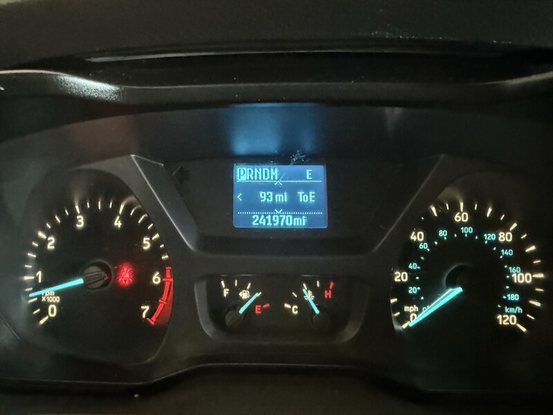 2016 Ford Transit 250 - Photo 20 - Arlington, TX 76011