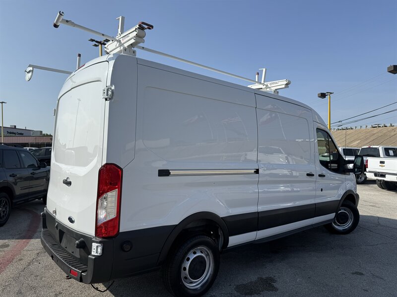 2016 Ford Transit 250 - Photo 5 - Arlington, TX 76011