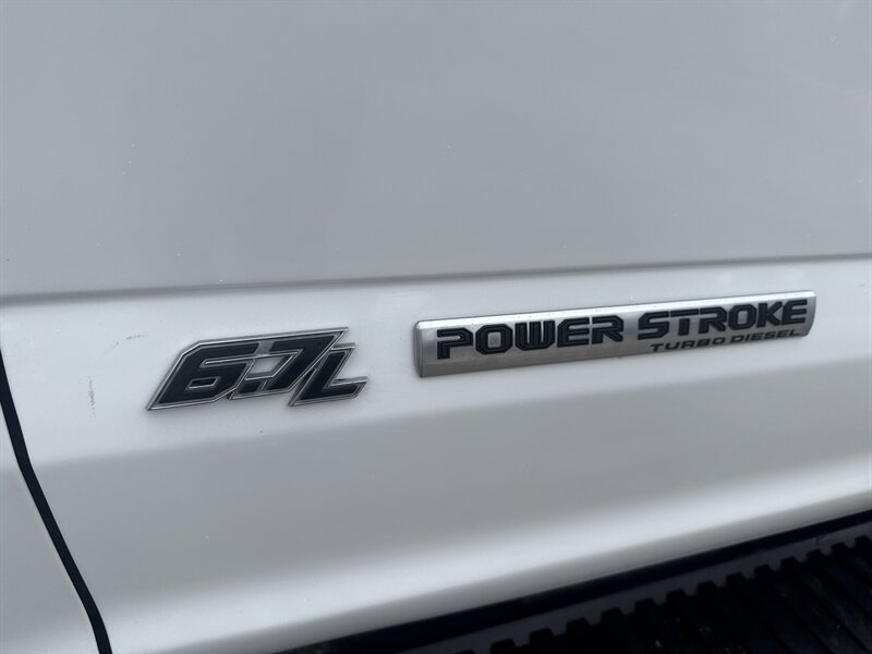2019 Ford F-250 XL   - Photo 14 - Arlington, TX 76011
