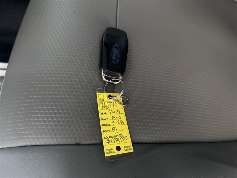 2019 Ford F-250 XL   - Photo 34 - Arlington, TX 76011