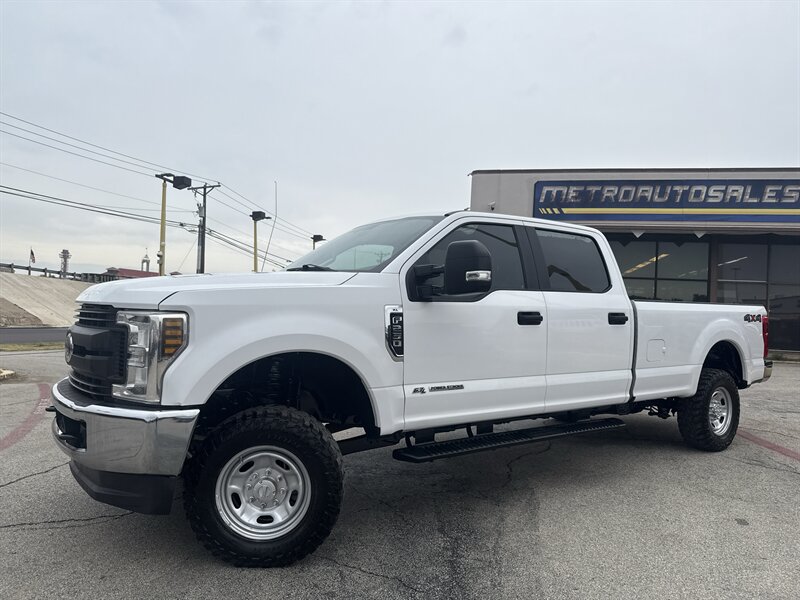 2019 Ford F-250 XL   - Photo 9 - Arlington, TX 76011