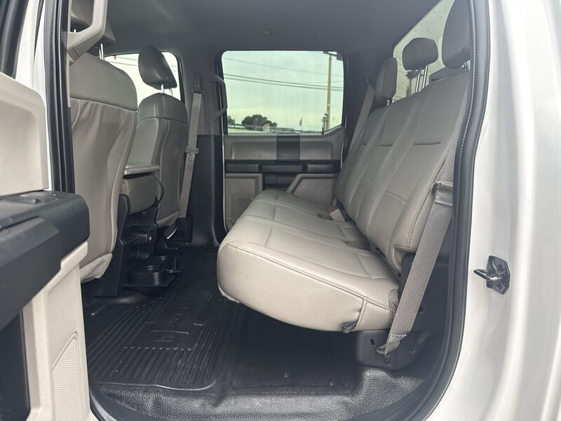2019 Ford F-250 XL   - Photo 18 - Arlington, TX 76011